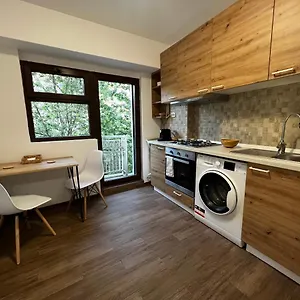 Central Studio Apartment Bucharest