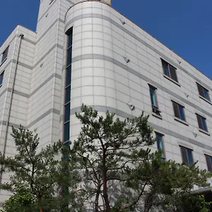 3* 호텔 파크우드 에어포트